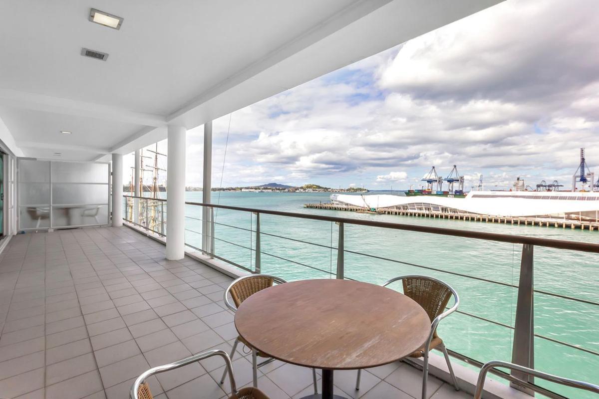 Qv Private Waterfront Apartment - Princes Wharf - 379 Auckland Esterno foto